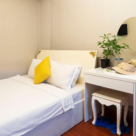 Crowne Bui Vien Hotel Ho Şi Min Dış mekan fotoğraf